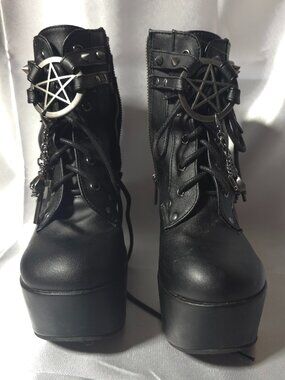 Demonia Poison-101 Black Studded Pentagram Platform Wedge Boots Women's 7 NIB